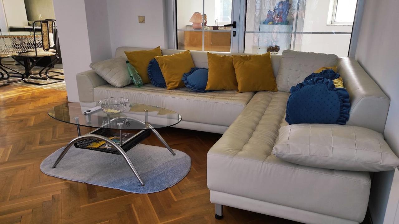 Vila Sentic Вране Экстерьер фото