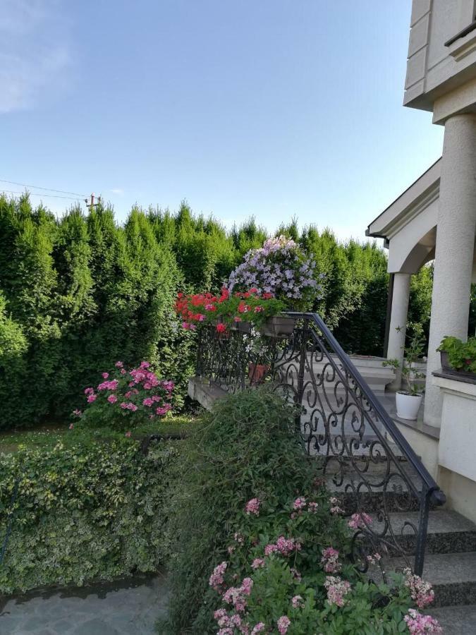 Vila Sentic Вране Экстерьер фото